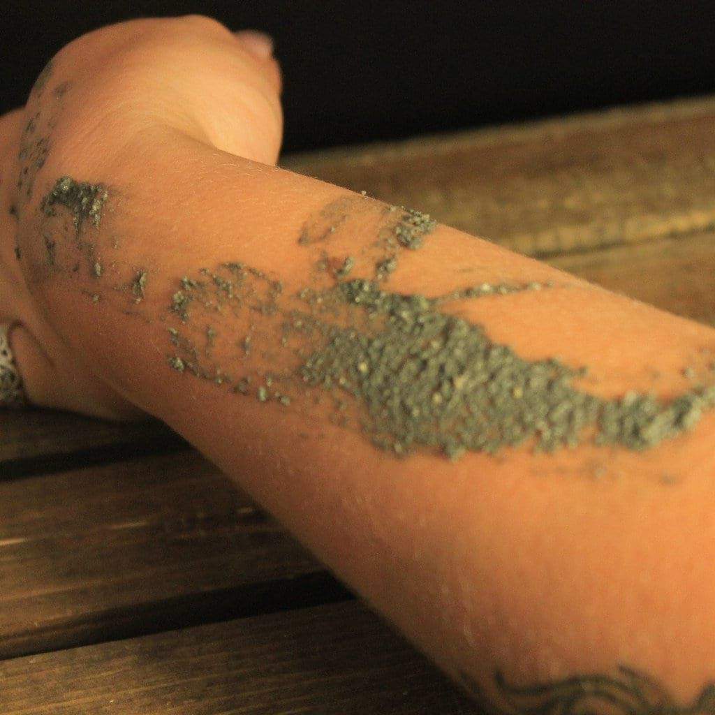 Charcoal Detoxifying Face Mask Small - Kilted Suds